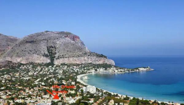 Villa Orlando Mondello Palermo Exteriér fotografie